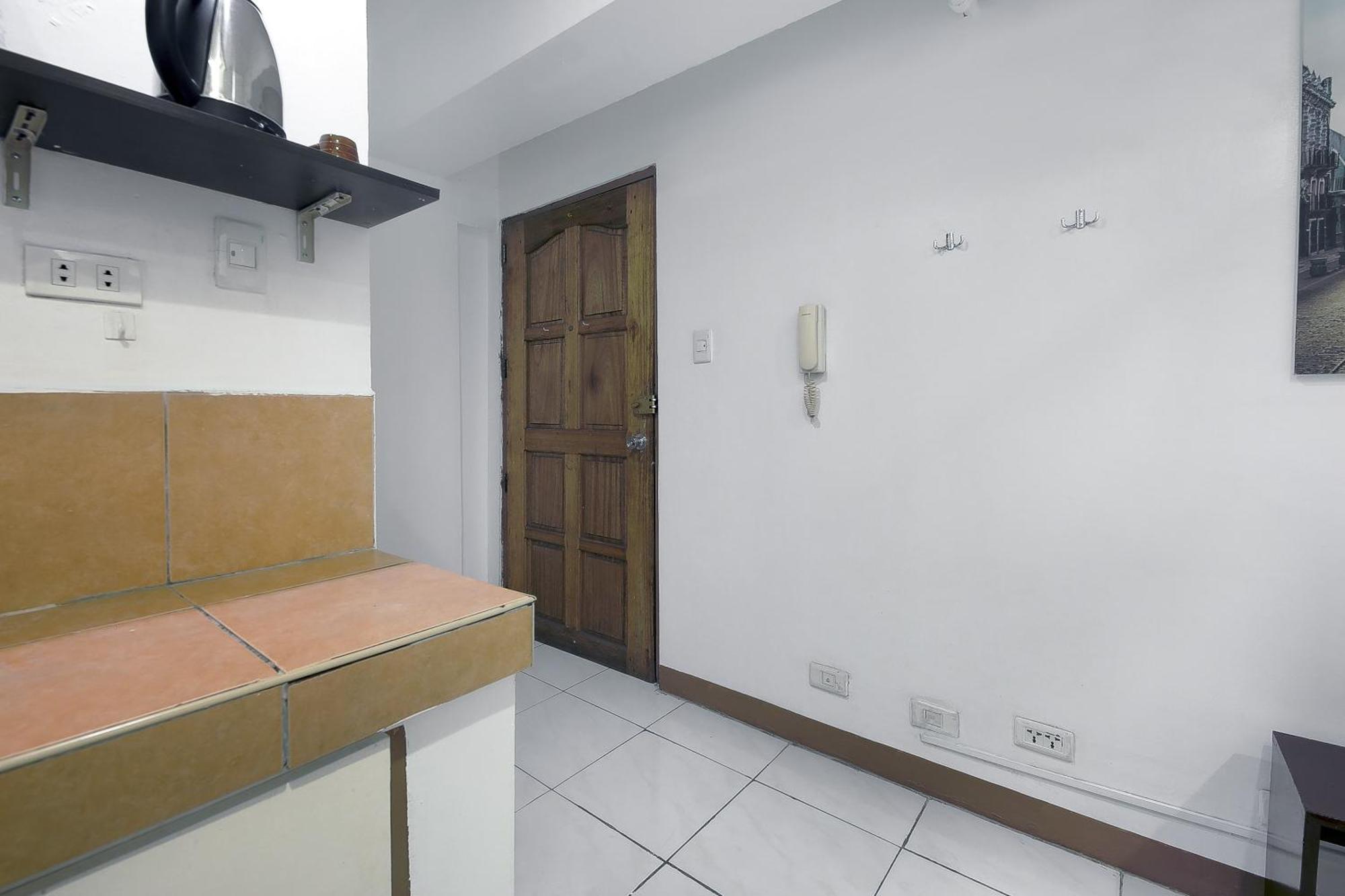 Oyo 859 City Stay Inns Pasong Tamo Макати Экстерьер фото